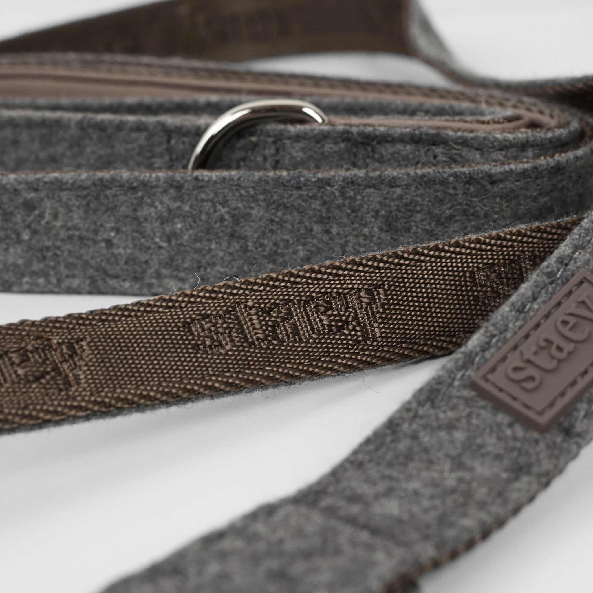 Elma Dog Leash | Stone