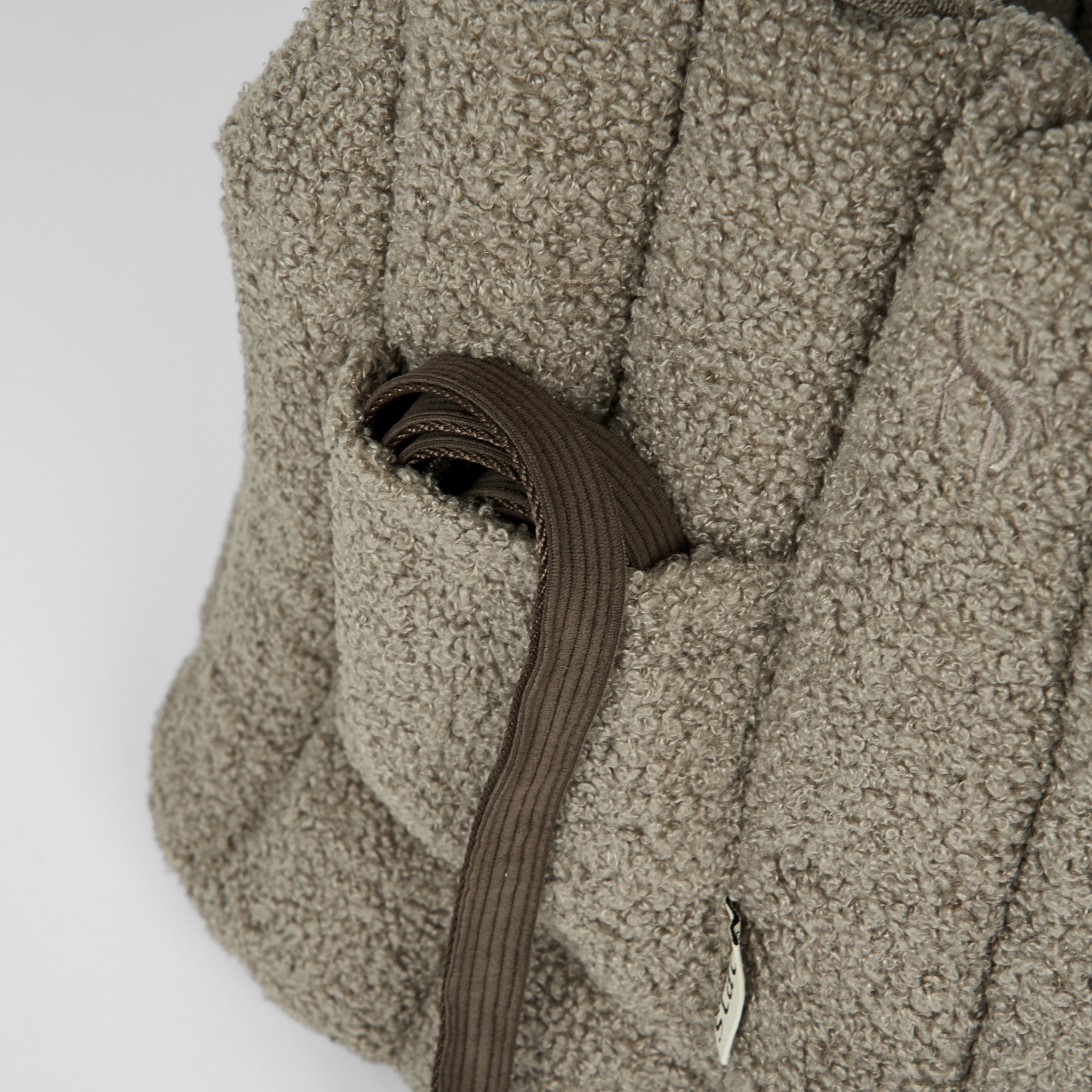 Ella Carrier Bag | Teddy