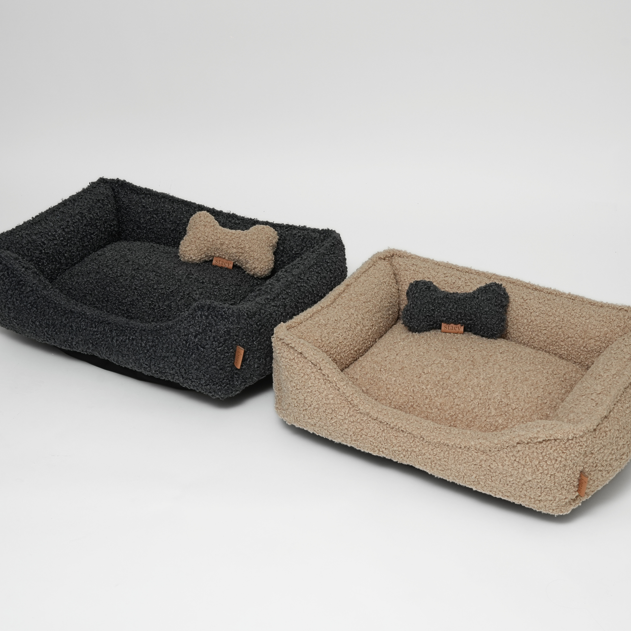 Tora Dog Bed | Sand Curly