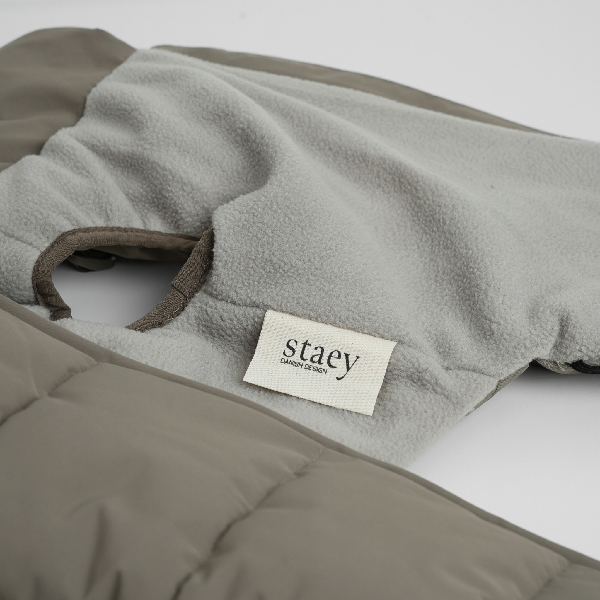 Vera Dog Coat w. Harness | Sage