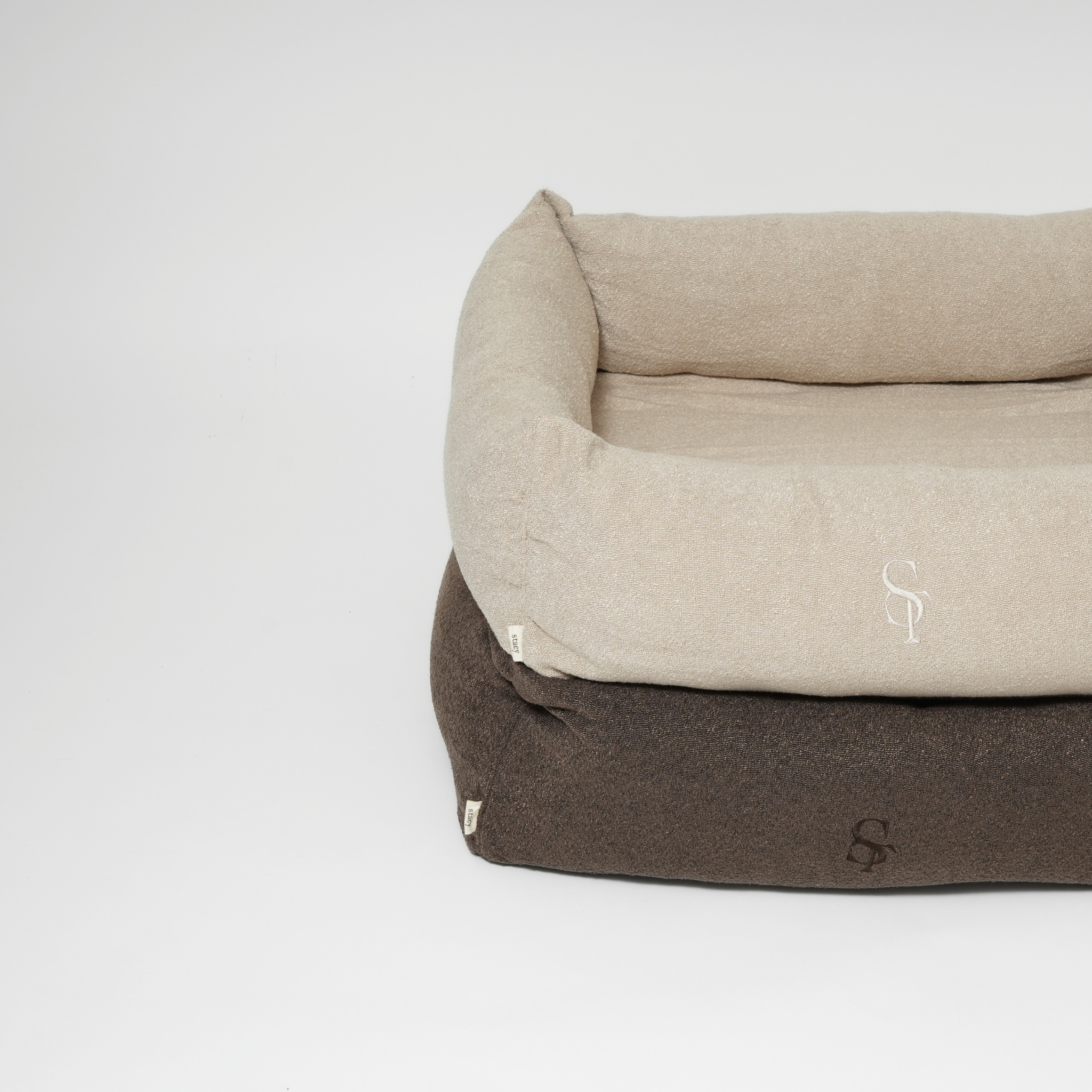 Vera Dog Bed | Oat Bouclé