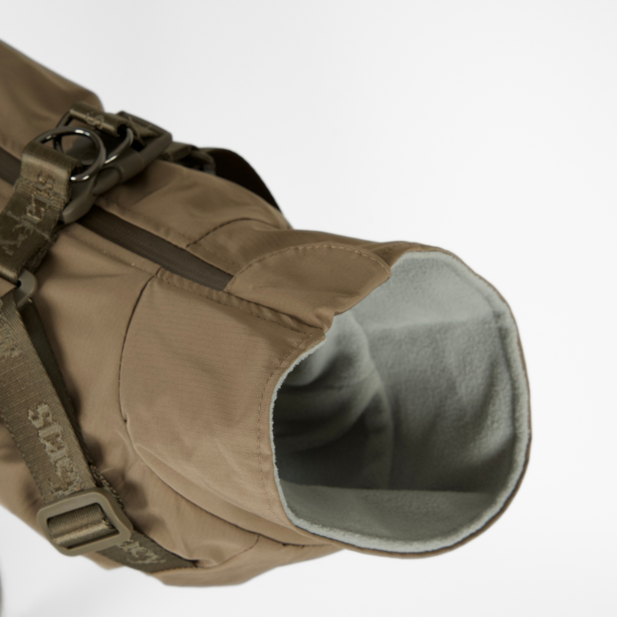 Norma Dog Rain Coat w. Harness | Taupe