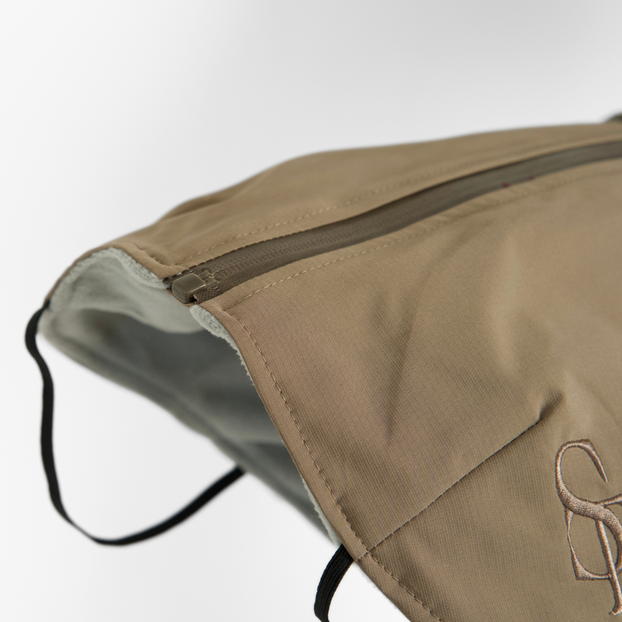 Norma Dog Rain Coat w. Harness | Taupe