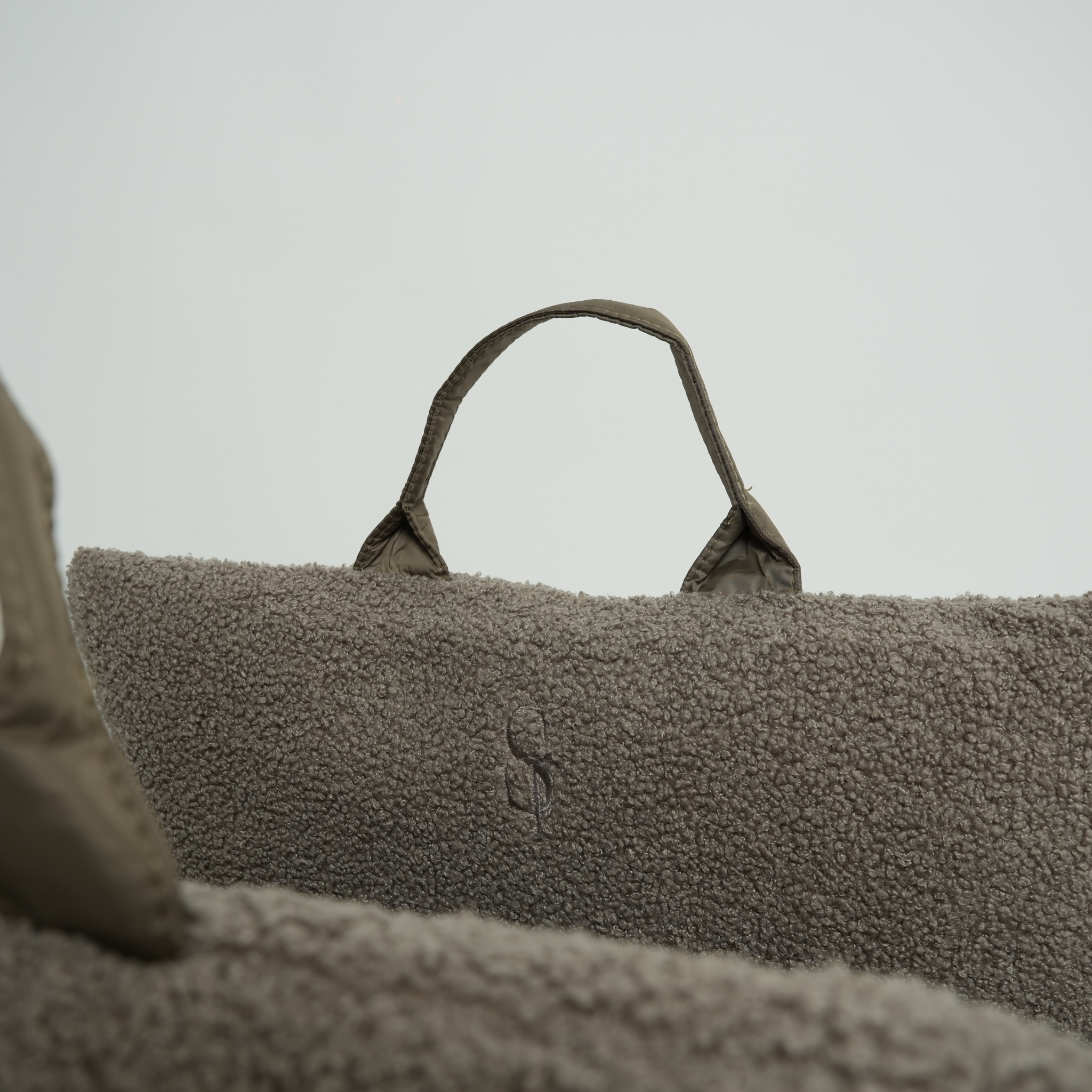 Silla de coche Lara | Peluche 2.0